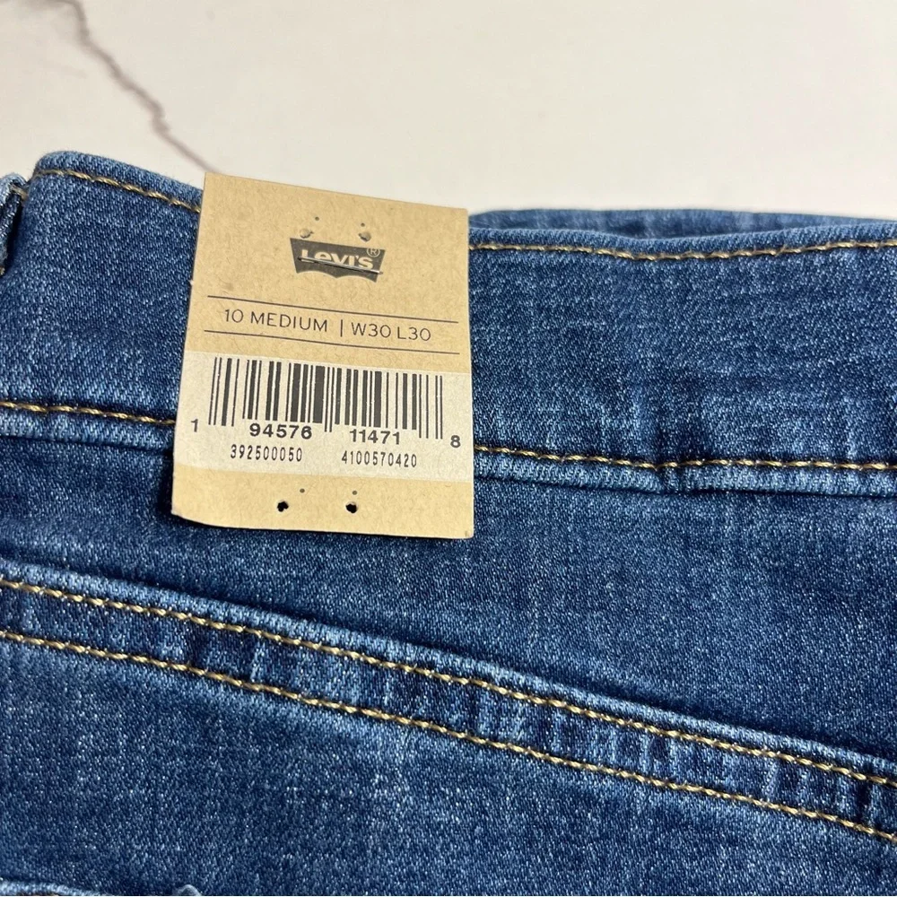 Women's Levi's Classic Straight-Leg Jeans Sz. 30x30 (10 M) - Picture 10 of 10